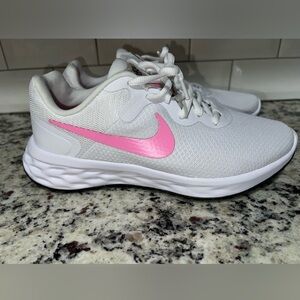 Nike Women's White and Pink Sneakers